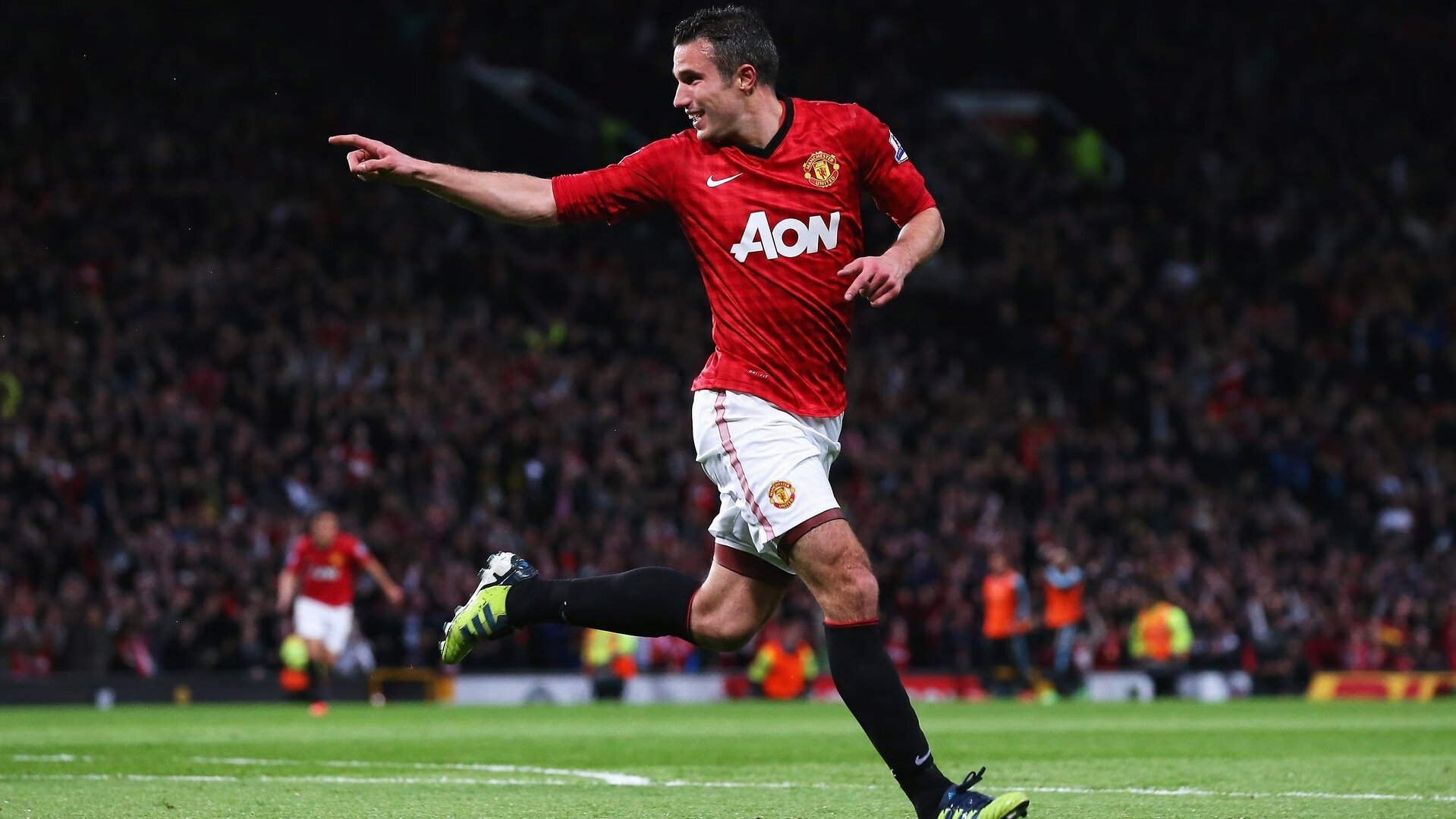 快船小前锋晒家庭合照感谢支持力量，快船大前锋